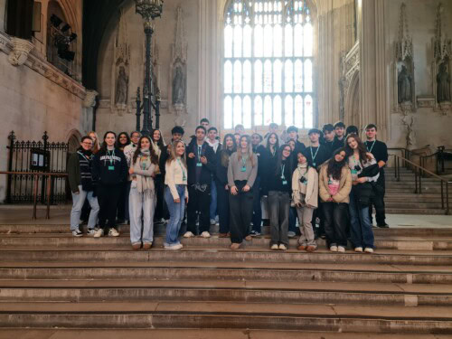 Group Shot Parliament